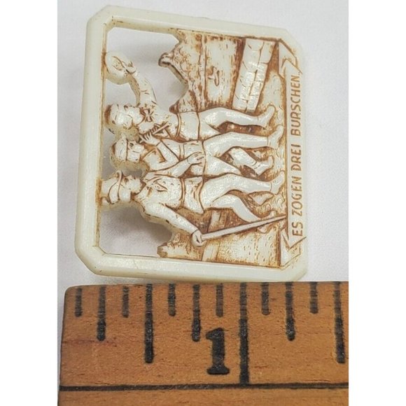 1920s German Celluloid Brooch Silent Film IT ATTRACTED THREE FELLOWS Pin Vtg - Picture 11 of 11
